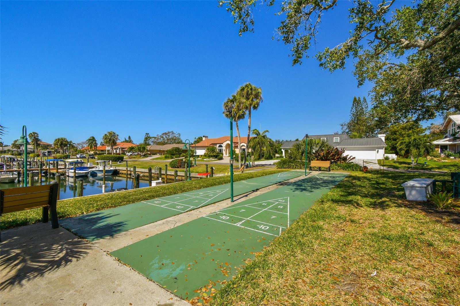 SOUTHBAY YACHT & RACQUET CLUB - Residential