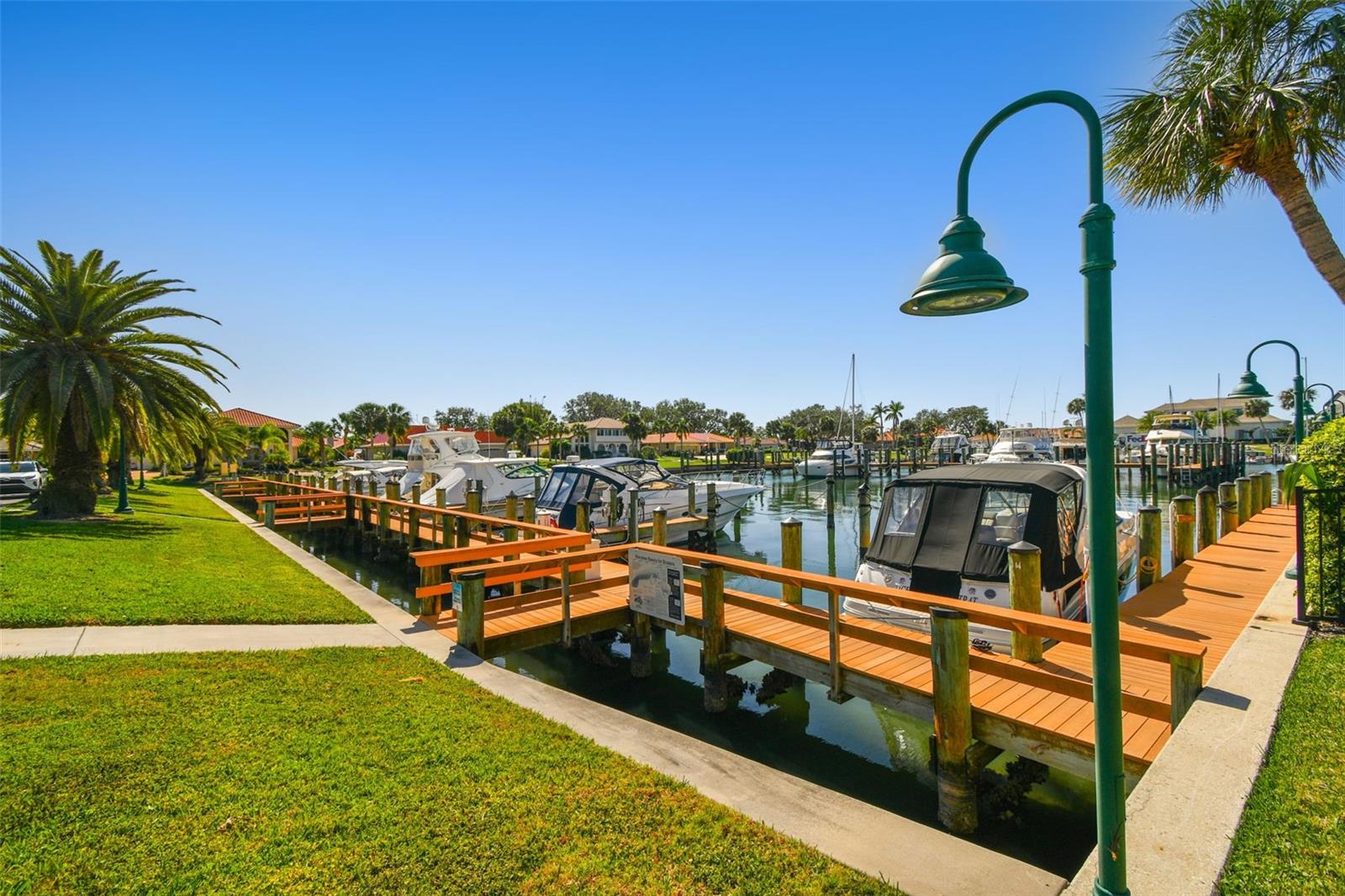 SOUTHBAY YACHT & RACQUET CLUB - Residential