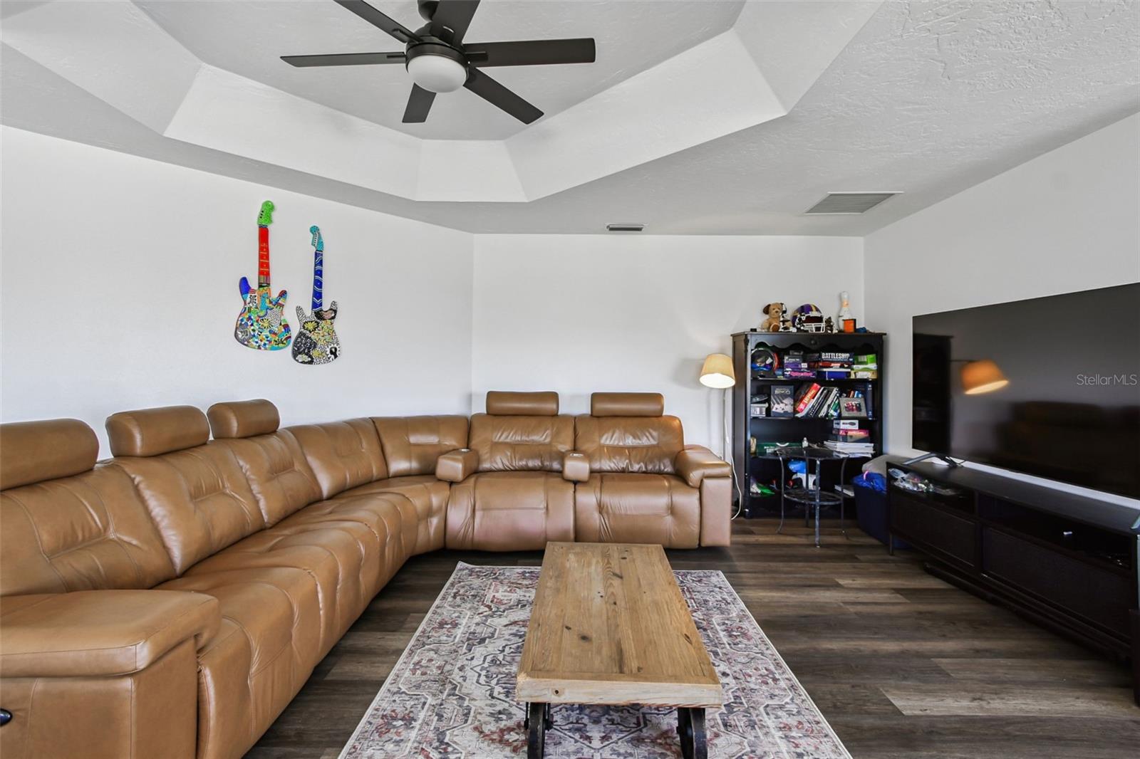 SOUTHBAY YACHT & RACQUET CLUB - Residential
