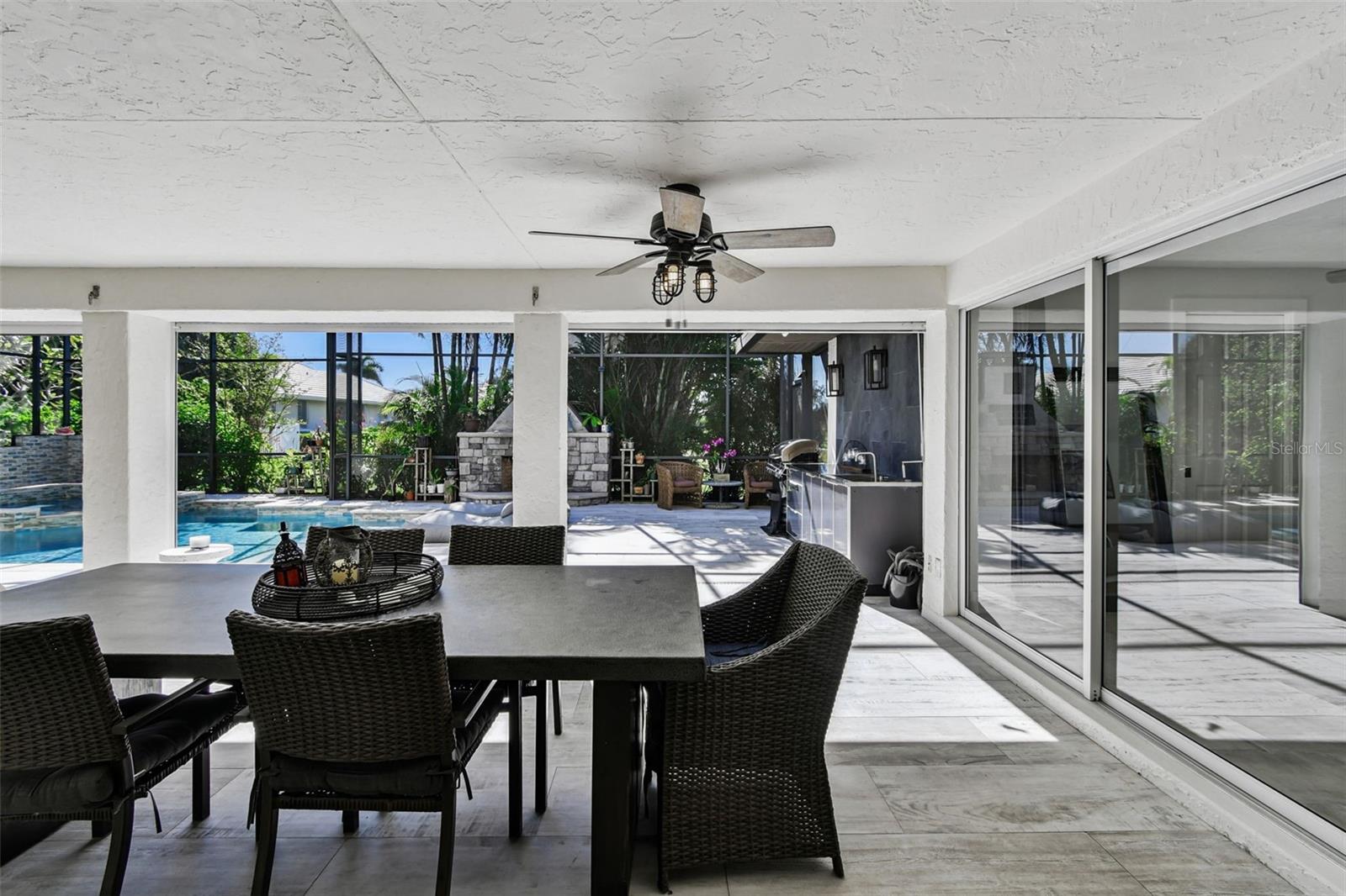 SOUTHBAY YACHT & RACQUET CLUB - Residential