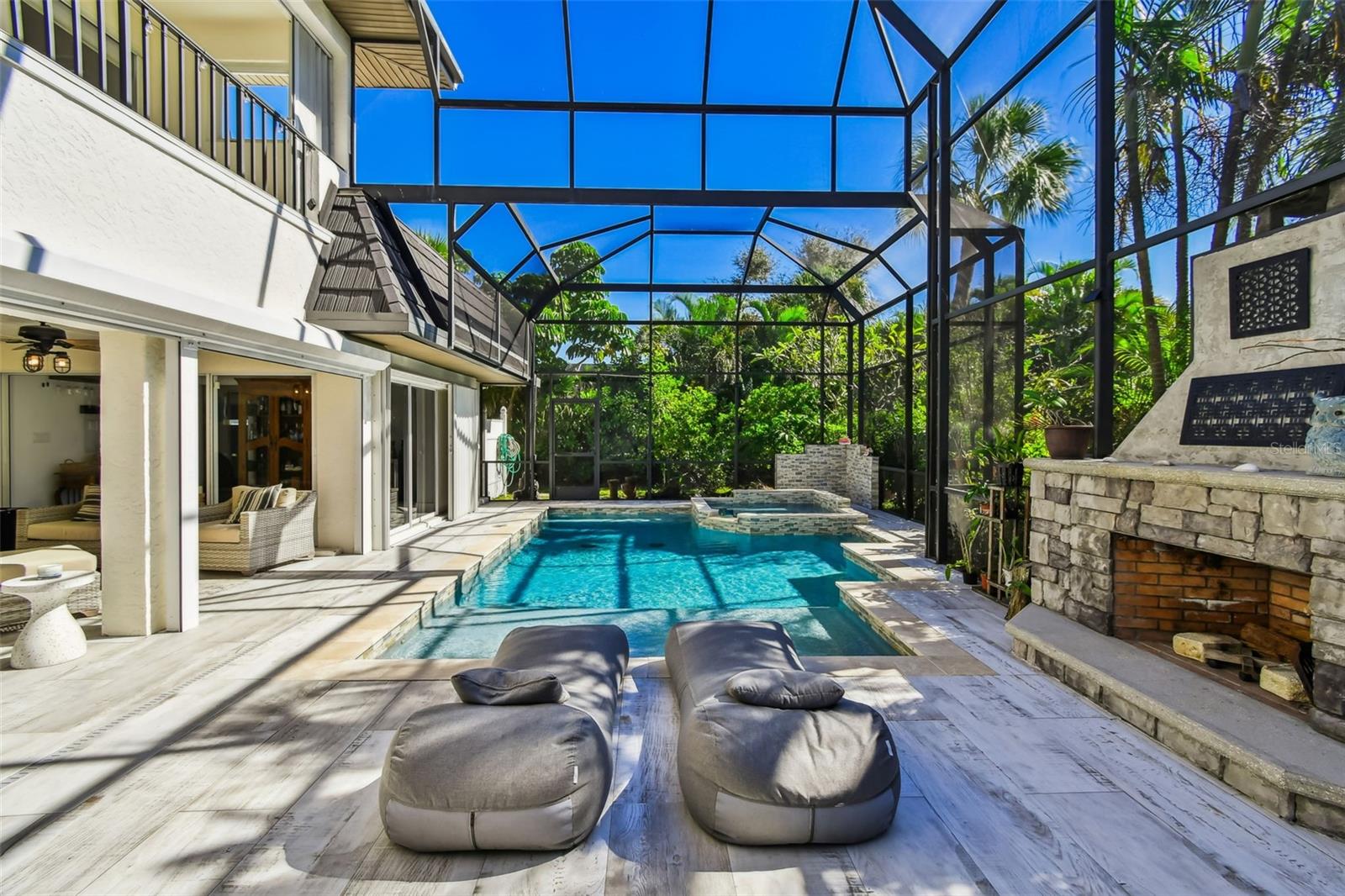 SOUTHBAY YACHT & RACQUET CLUB - Residential