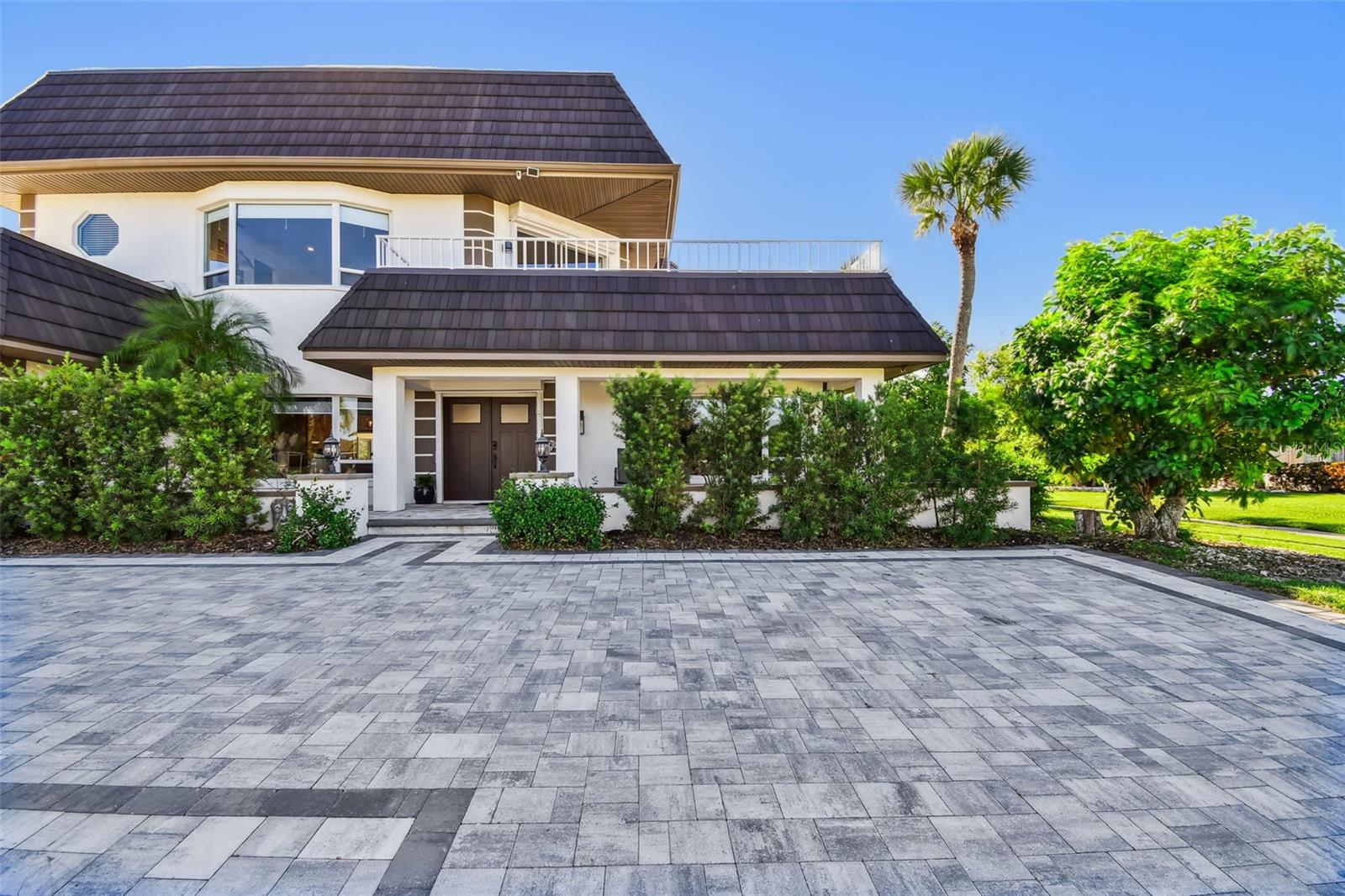 SOUTHBAY YACHT & RACQUET CLUB - Residential