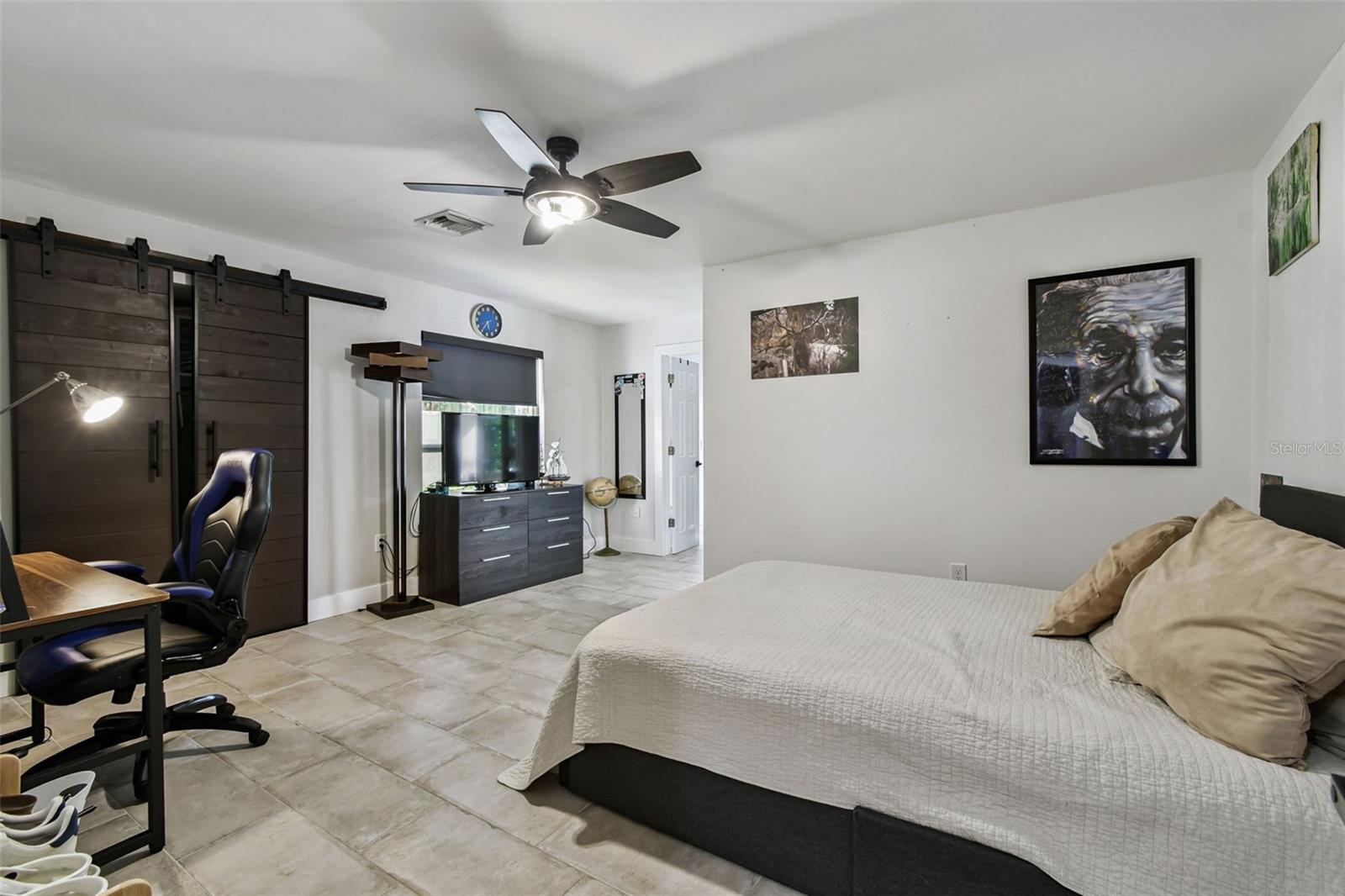 SOUTHBAY YACHT & RACQUET CLUB - Residential