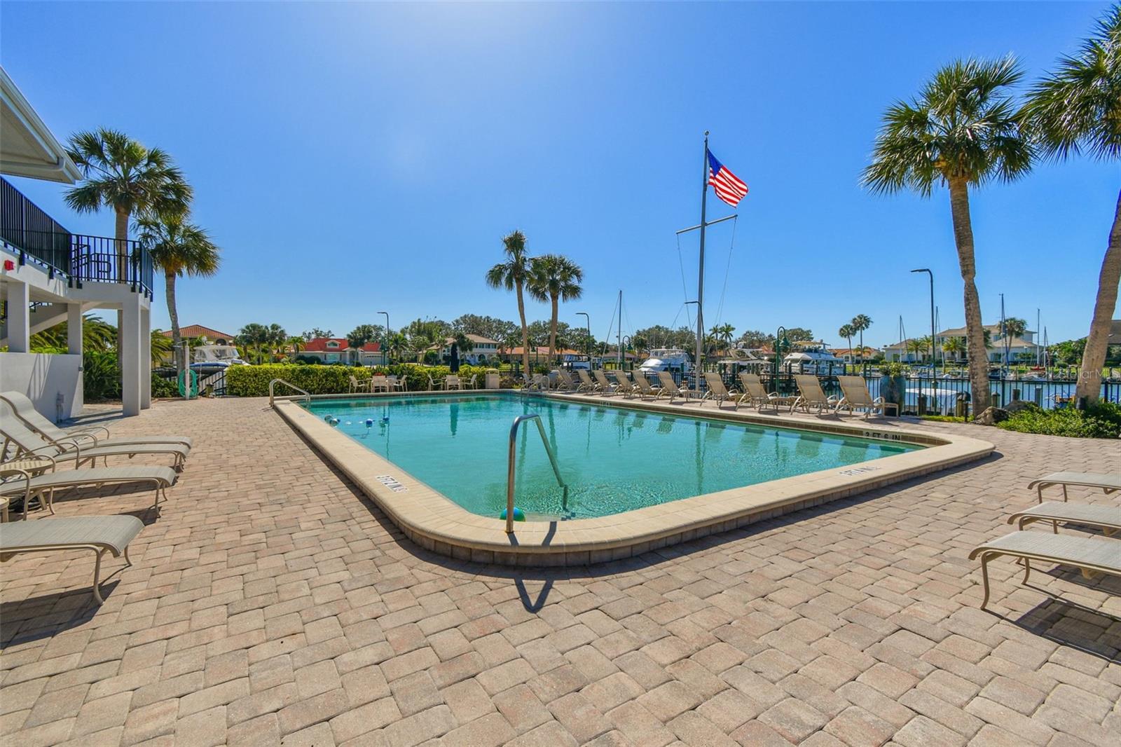 SOUTHBAY YACHT & RACQUET CLUB - Residential