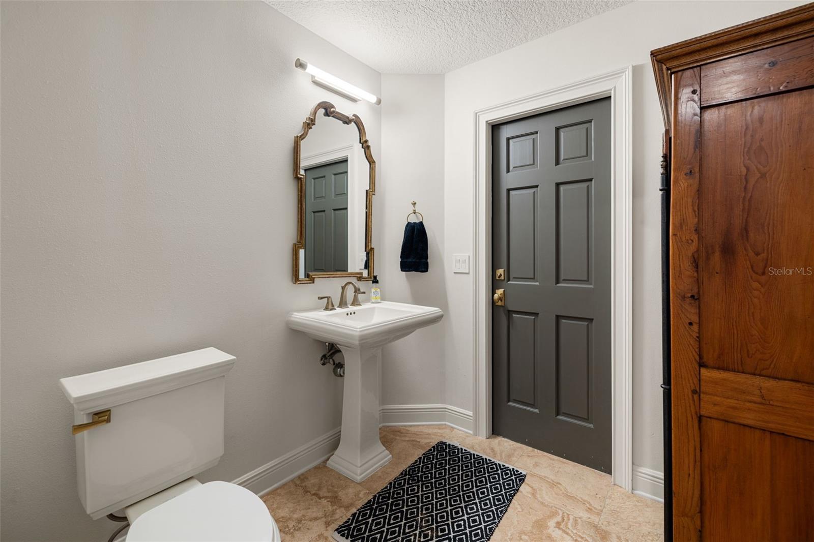 KEYSTONE ACRES FIRST ADD - Residential