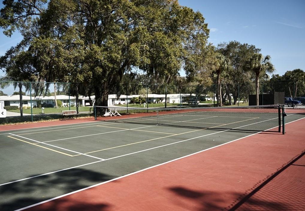 VILLAGE BROOKE SEC 1 - Residential Lease