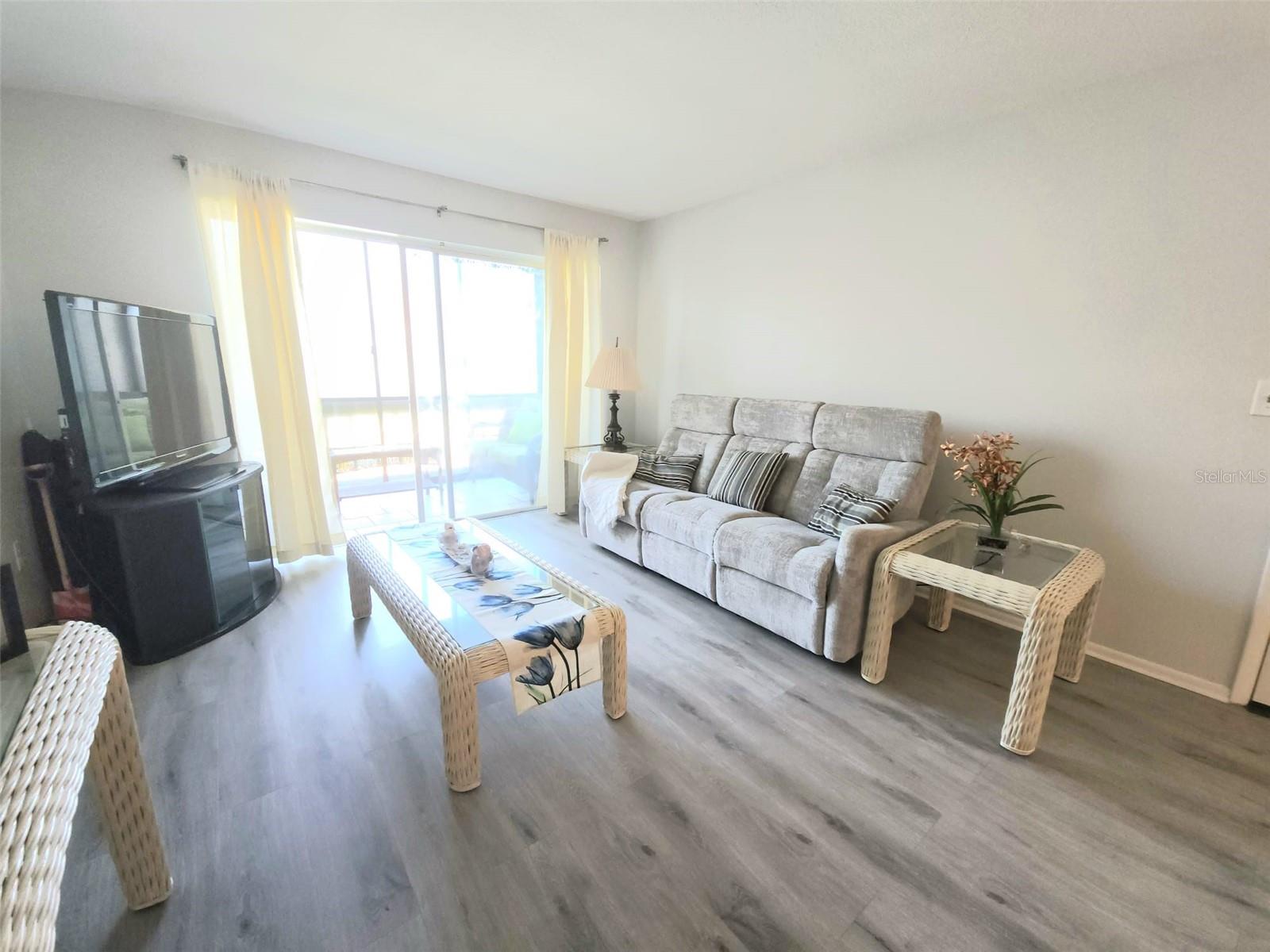 VILLAGE BROOKE SEC 1 - Residential Lease