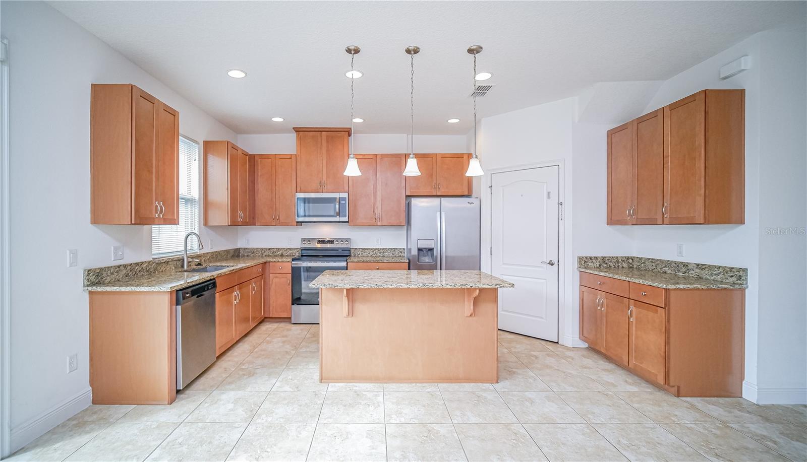 EAGLE CRK VILLAGE L PH 3B - Residential