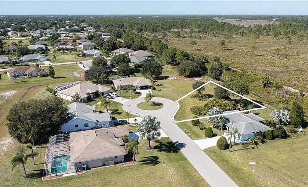 Photo of 30 Mocha Court, Punta Gorda, FL 33983 (MLS # O6241842)