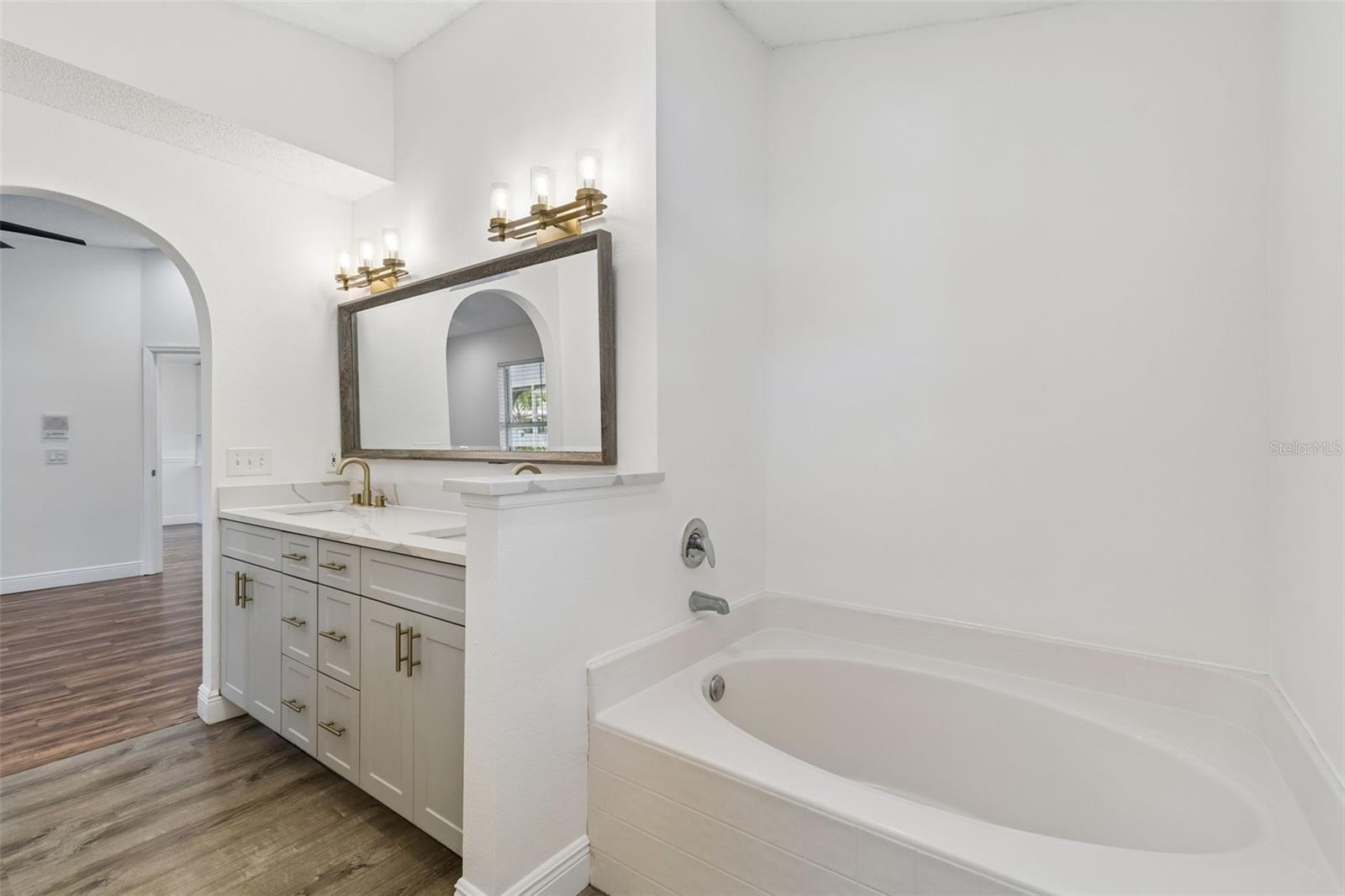 RICHMOND PLACE PH 2 - Residential