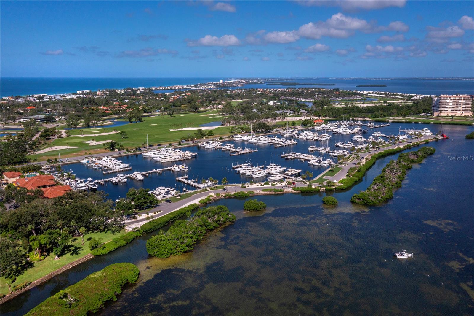 LONGBOAT KEY MOORINGS - Residential