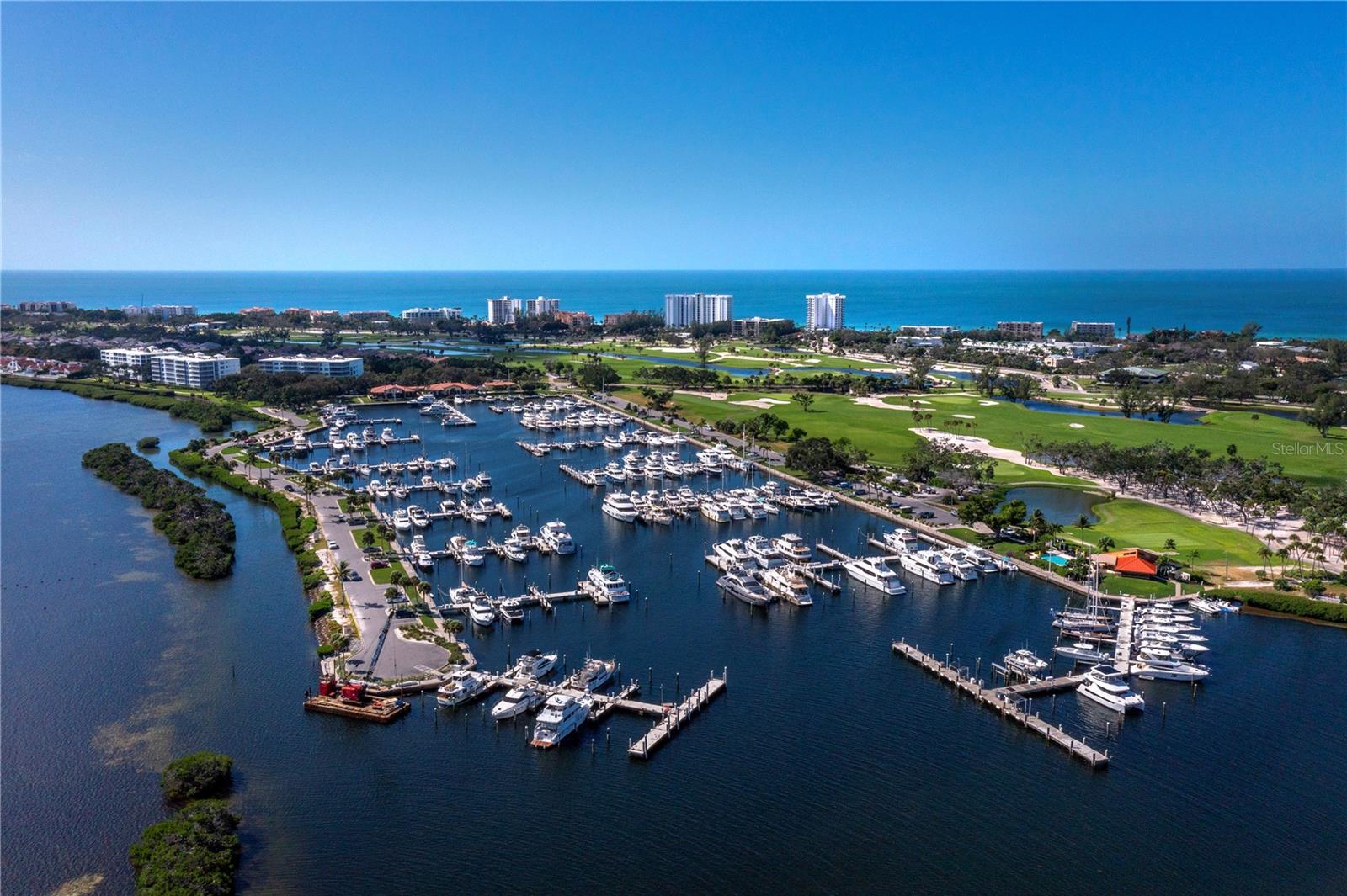LONGBOAT KEY MOORINGS - Residential