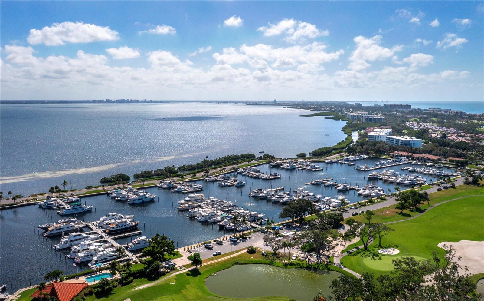 LONGBOAT KEY MOORINGS - Residential