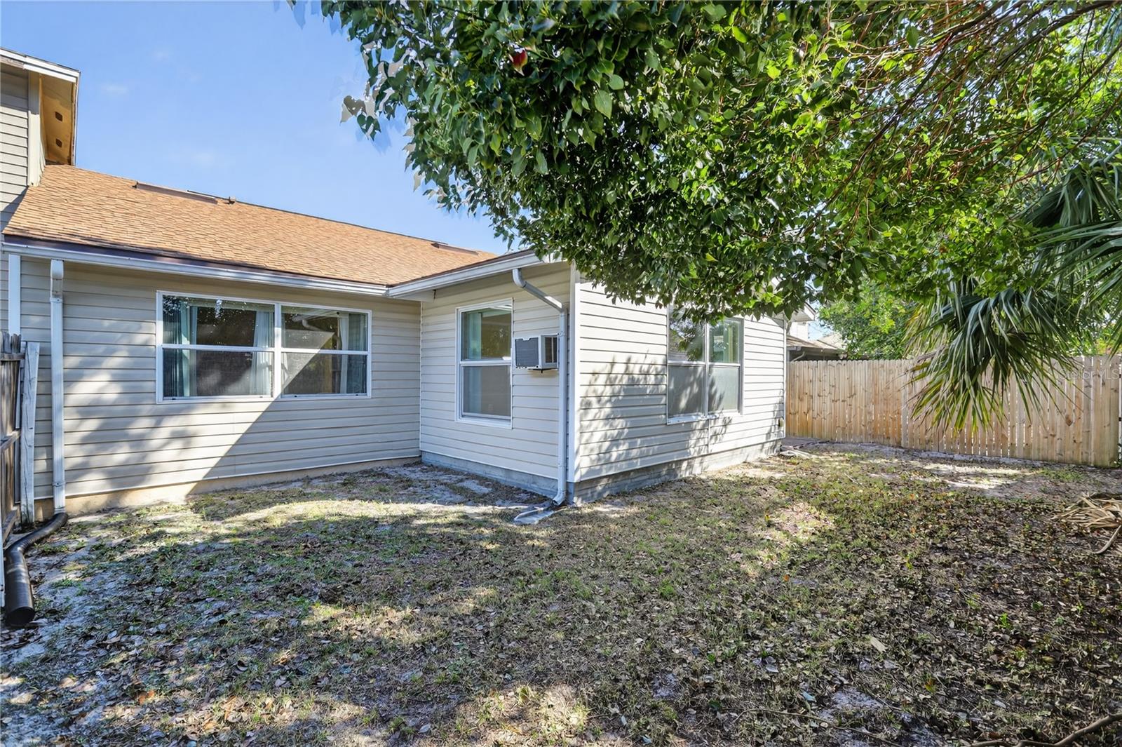 WESTLAKE MANOR UNIT 1 - Residential