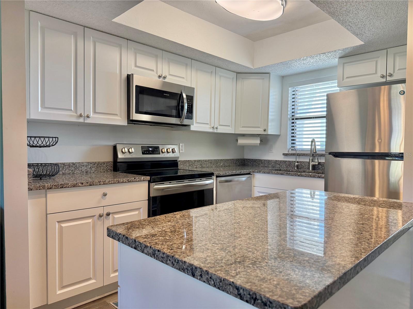 GREENBRIAR VILLAS CONDO - Residential