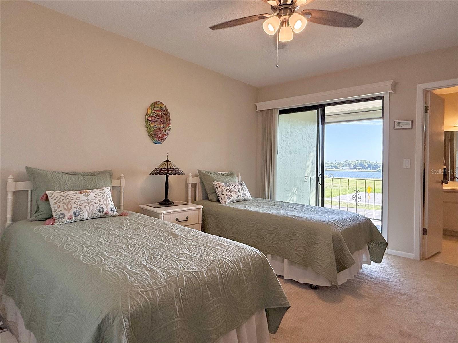 GREENBRIAR VILLAS CONDO - Residential