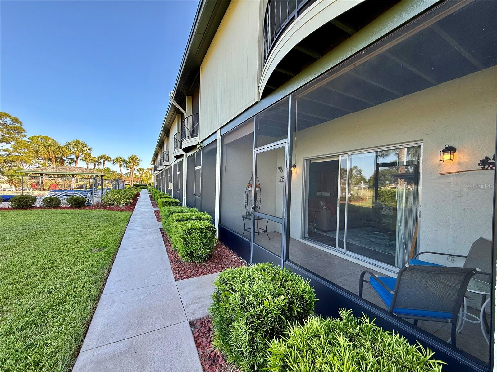 GREENBRIAR VILLAS CONDO - Residential