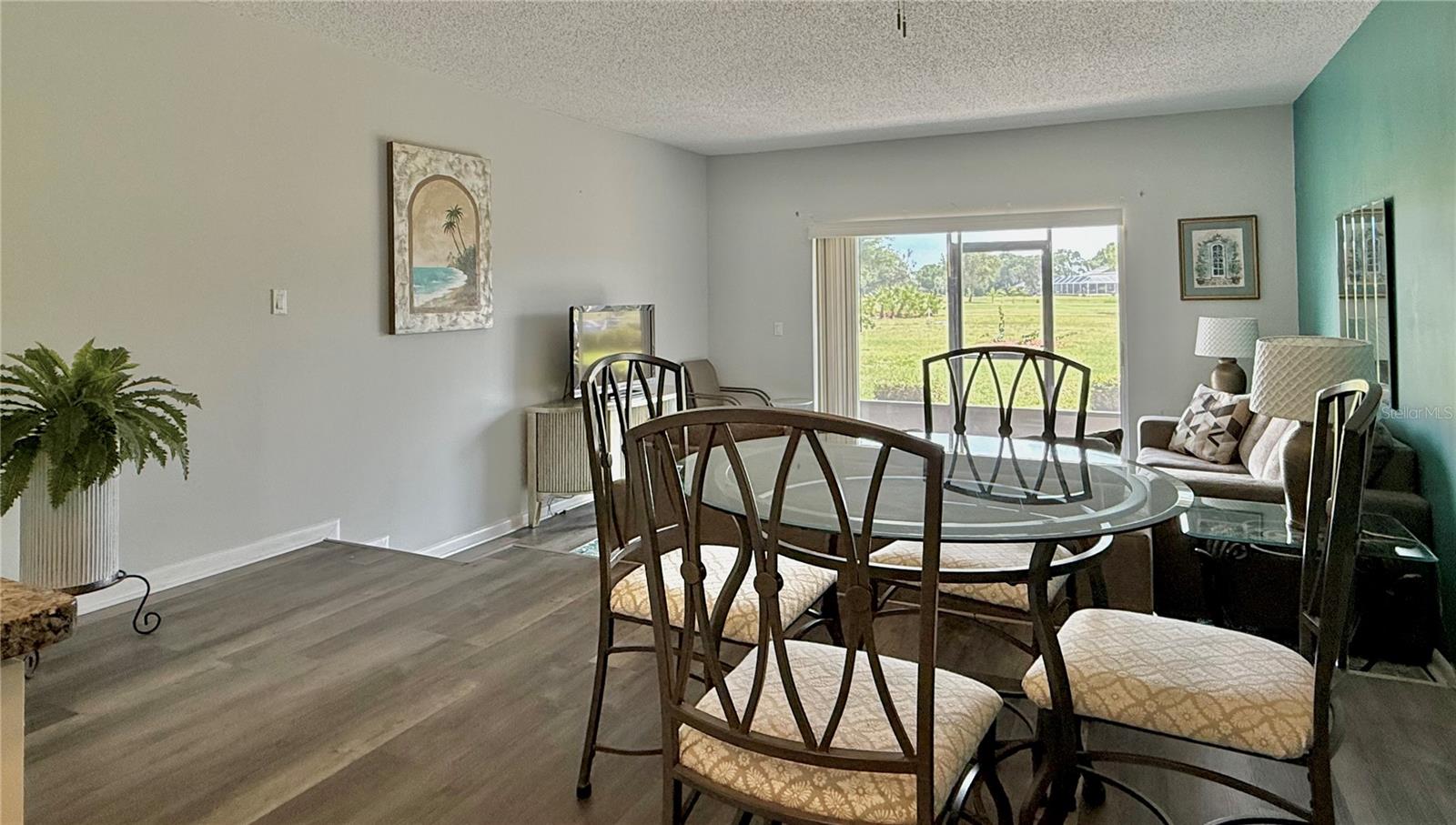 GREENBRIAR VILLAS CONDO - Residential