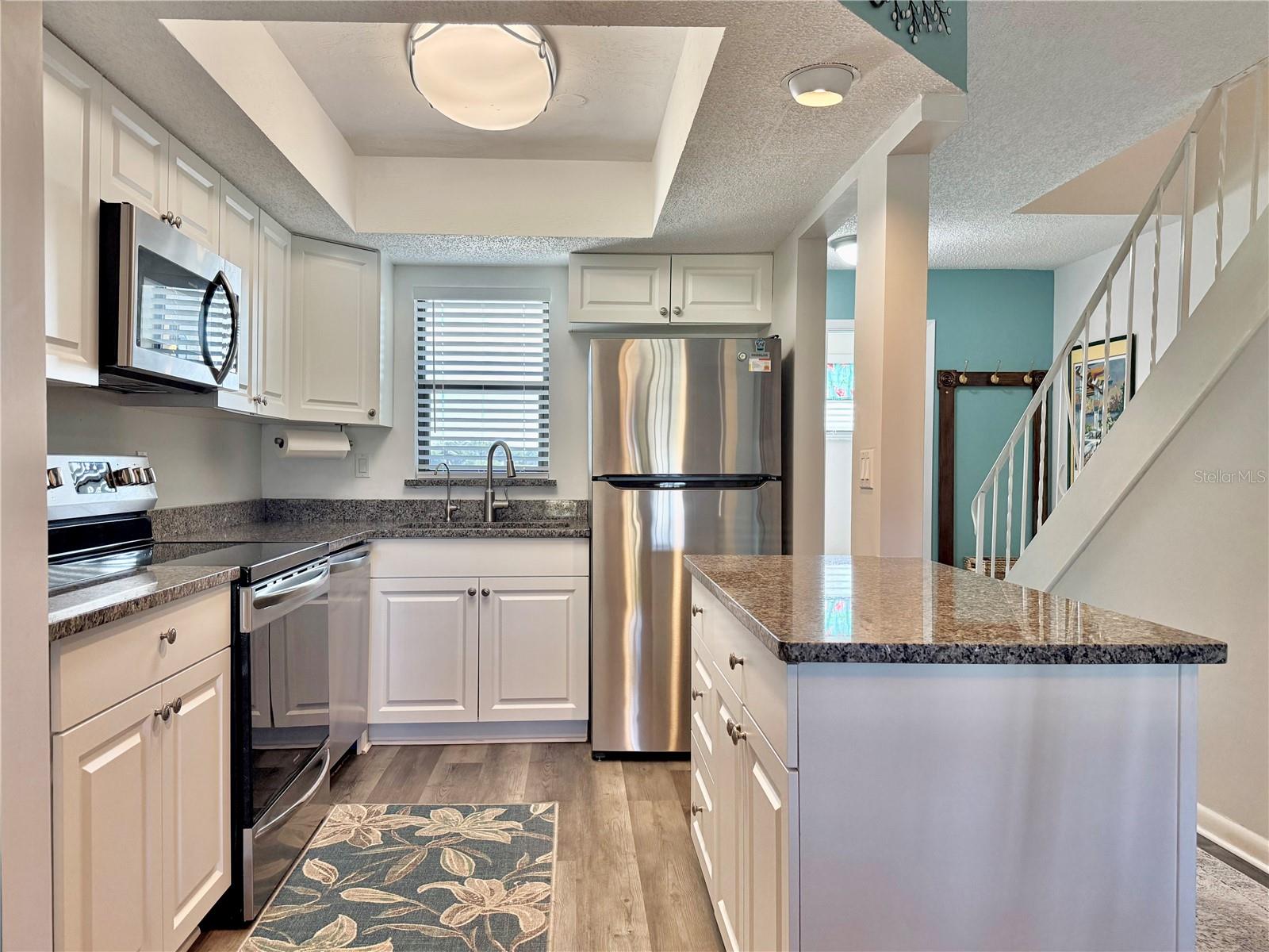 GREENBRIAR VILLAS CONDO - Residential