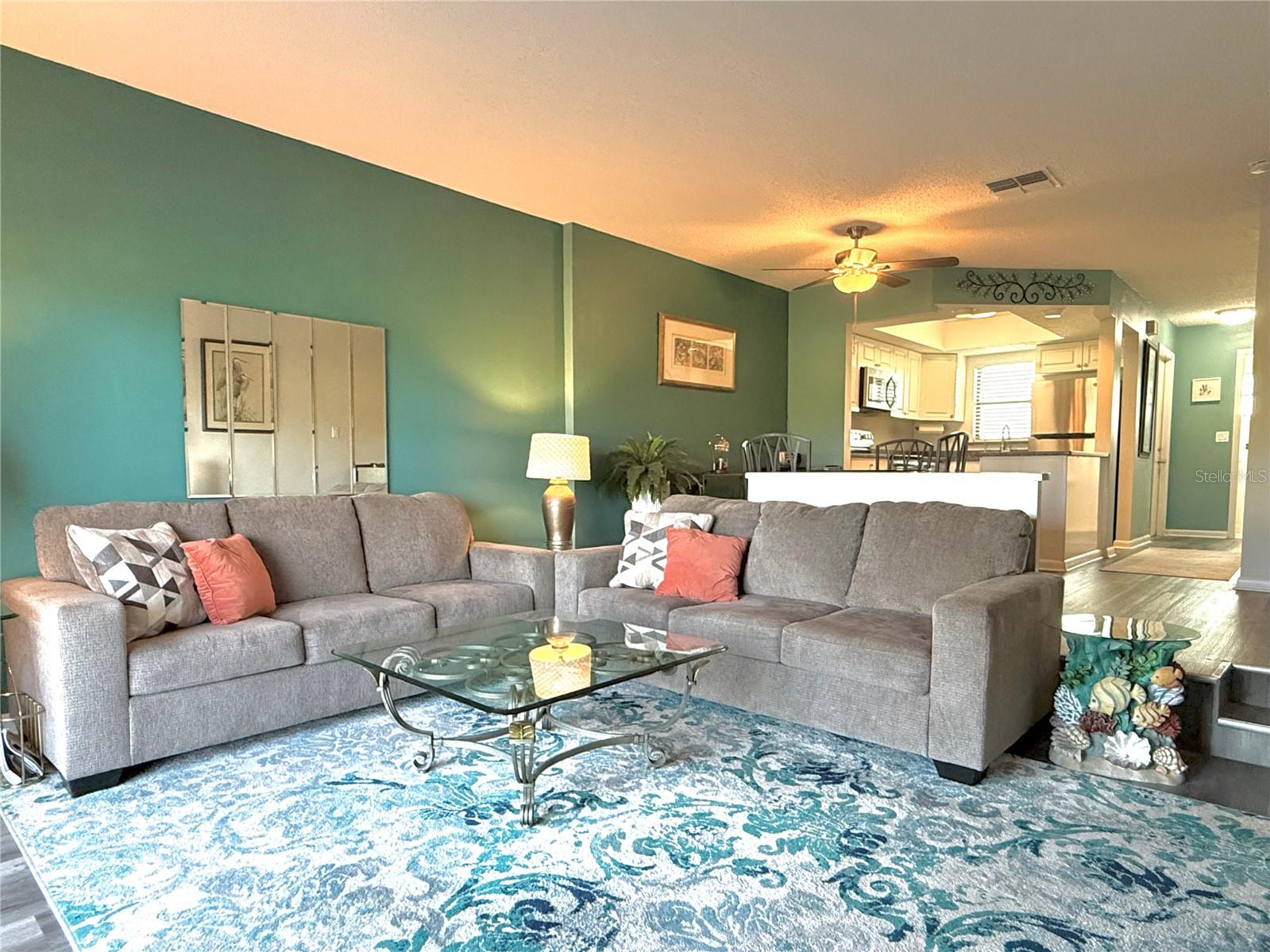 GREENBRIAR VILLAS CONDO - Residential