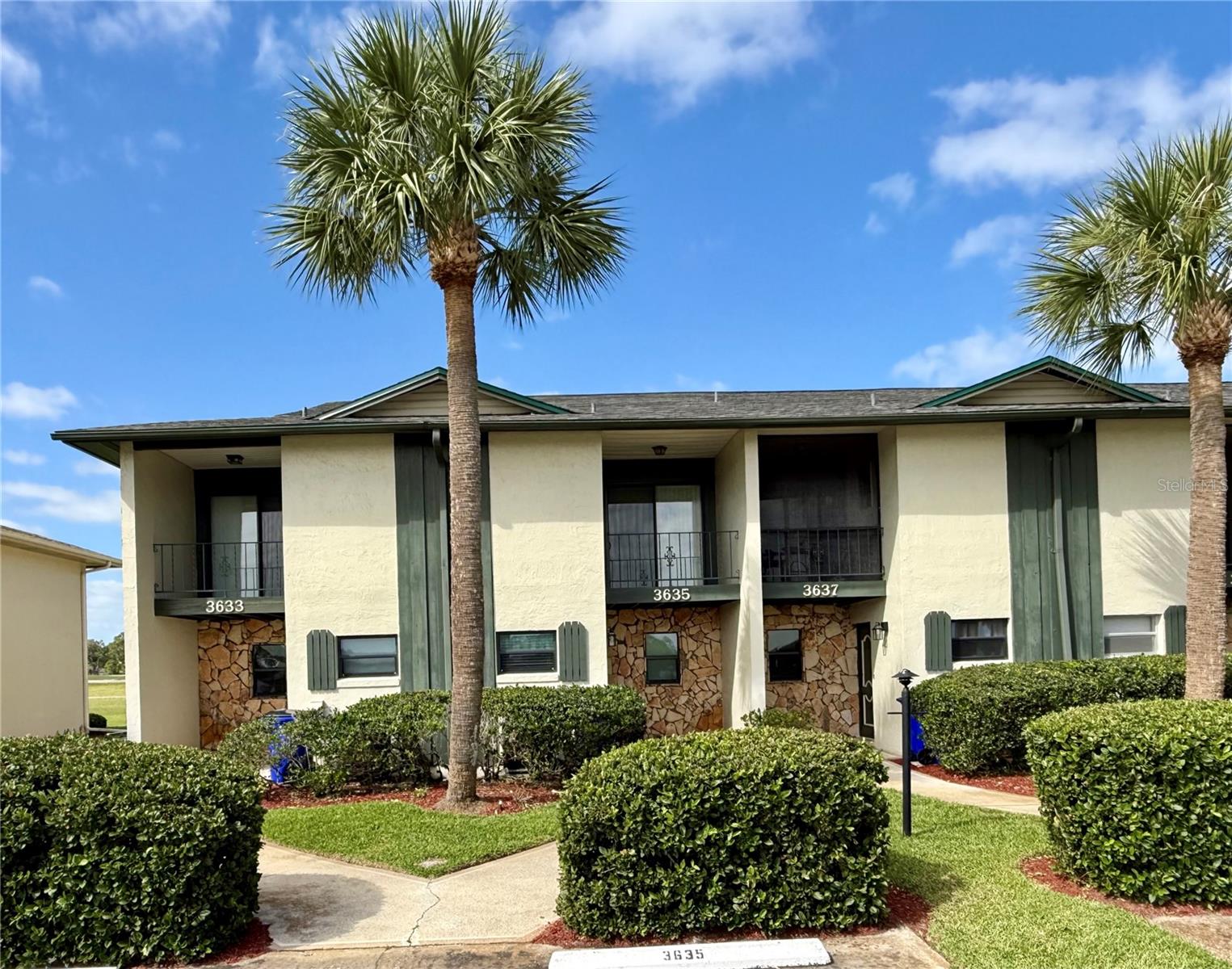 GREENBRIAR VILLAS CONDO - Residential