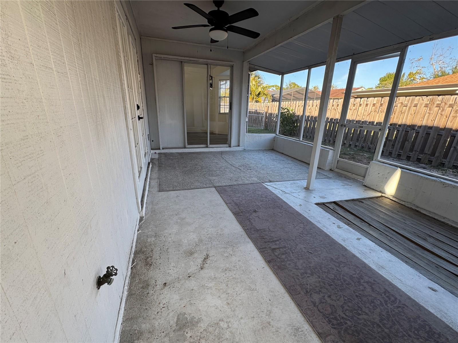 ASHTON PINES - Residential