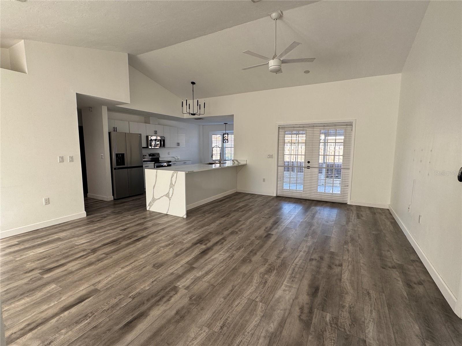 ASHTON PINES - Residential