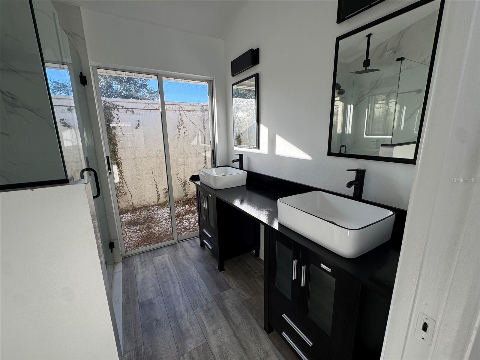 ASHTON PINES - Residential