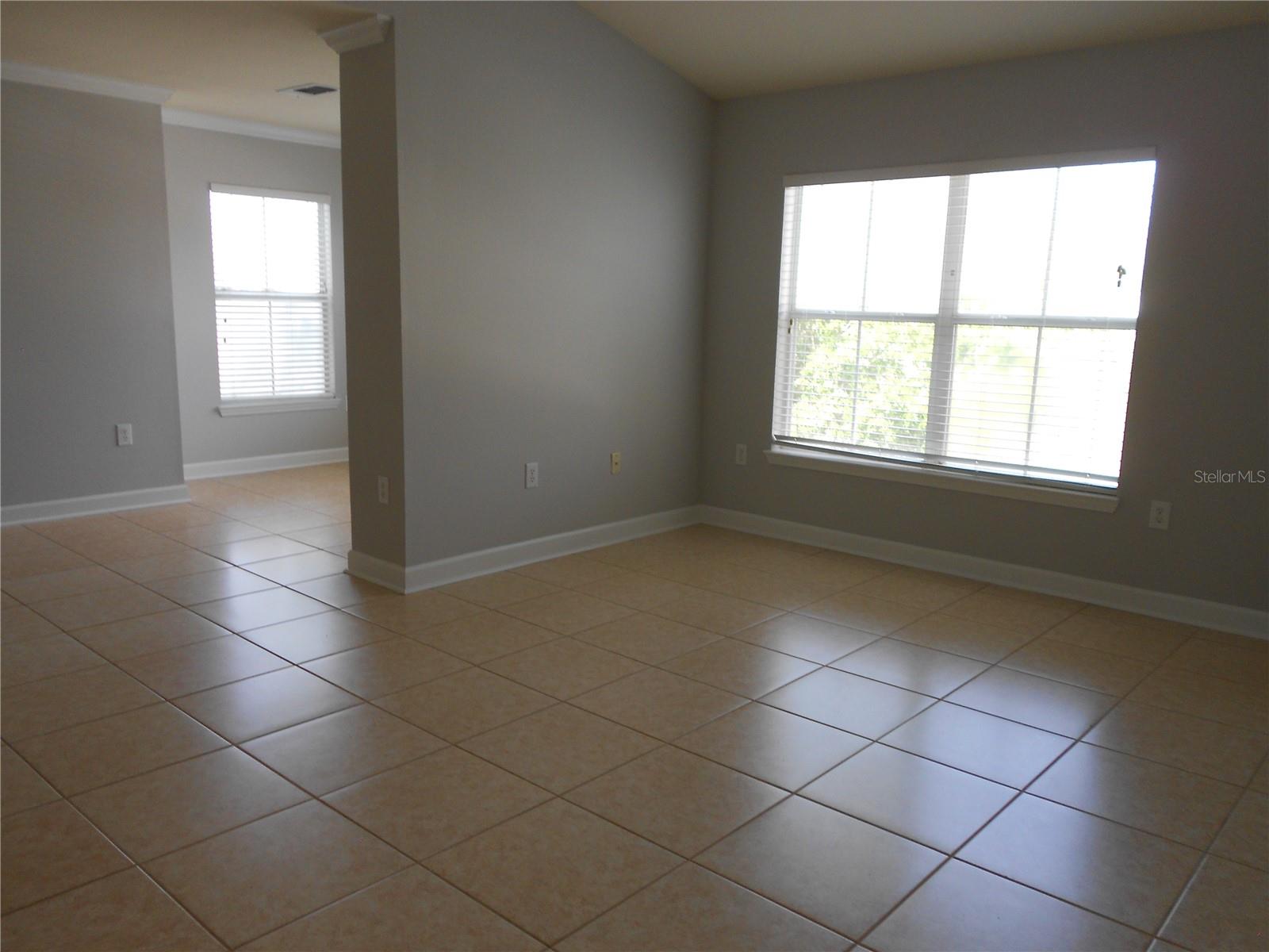 EQUESTRIAN PARC AT HIGHWOODS P - Residential Lease