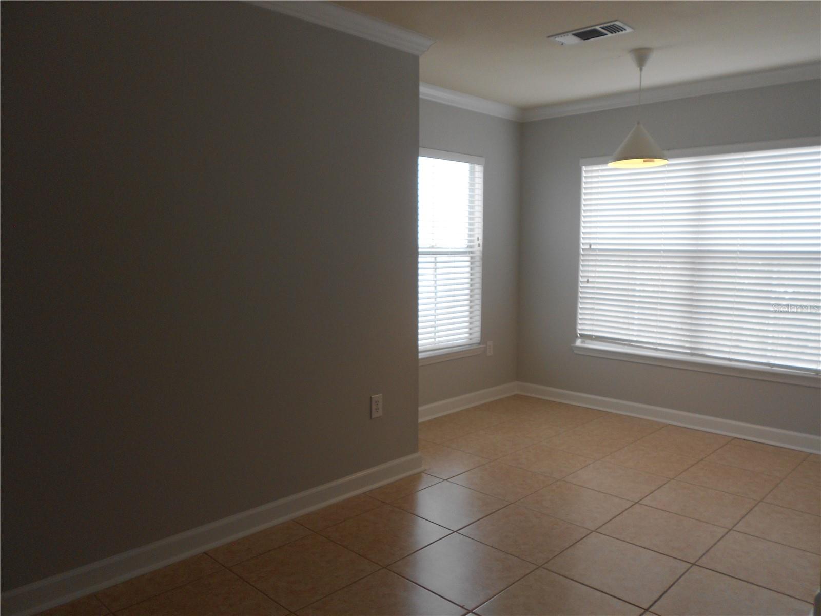 EQUESTRIAN PARC AT HIGHWOODS P - Residential Lease