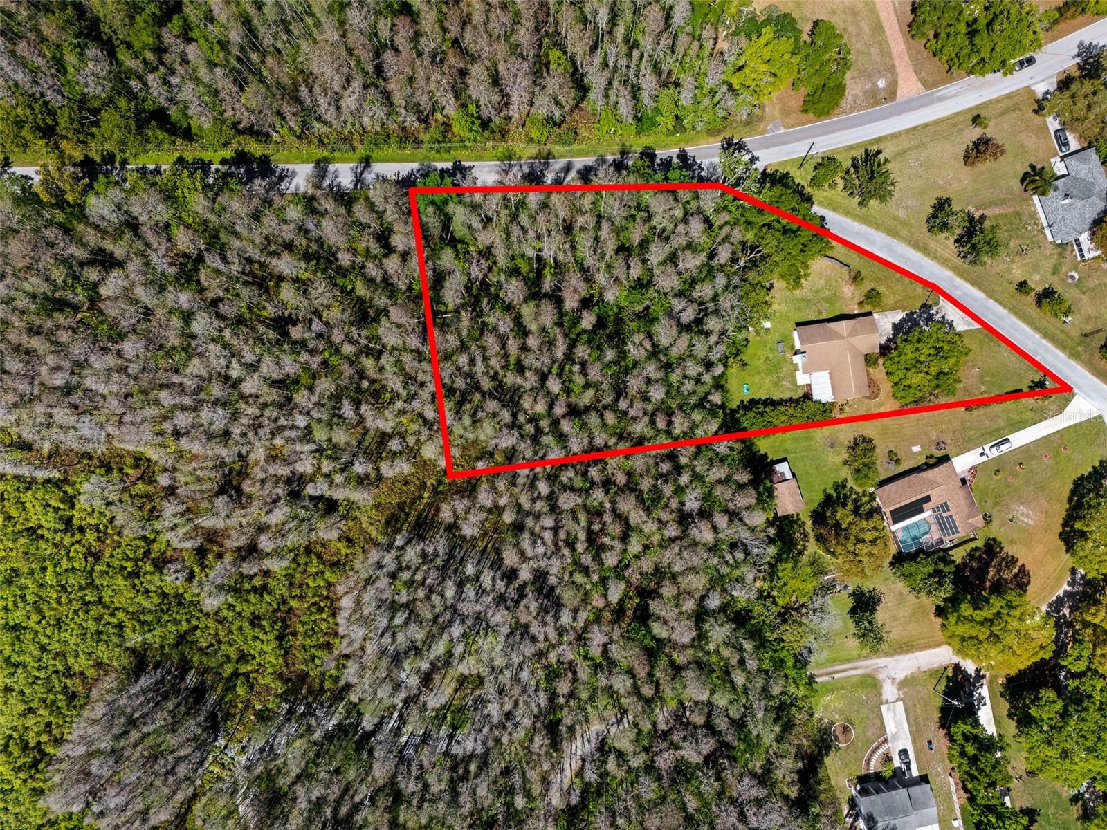 CONNERS LAKE FRONT ESTATES - Residential