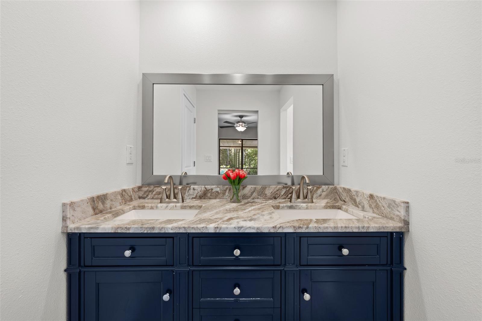 CONNERS LAKE FRONT ESTATES - Residential