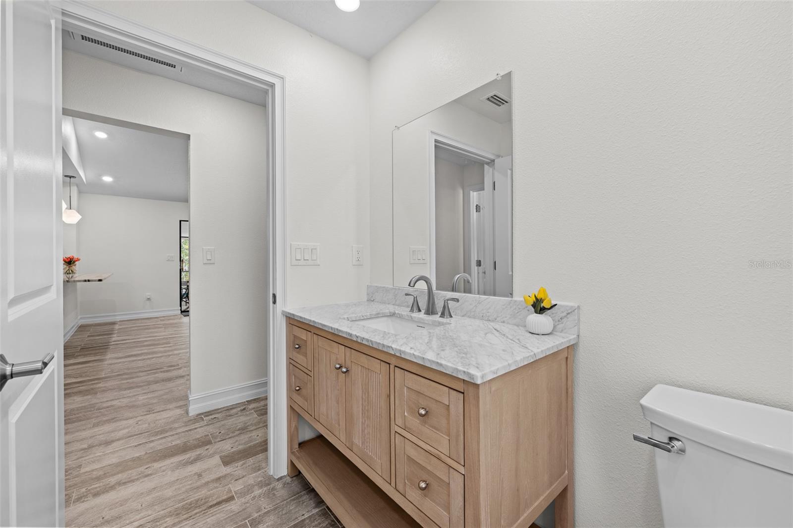 CONNERS LAKE FRONT ESTATES - Residential