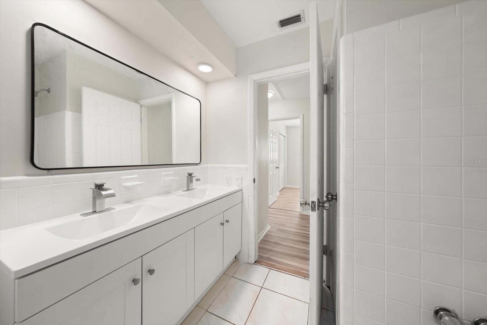 BELLEAIR MANOR UNIT 1 & 2 - Residential