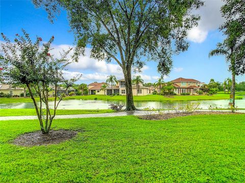 A home in LAND O LAKES