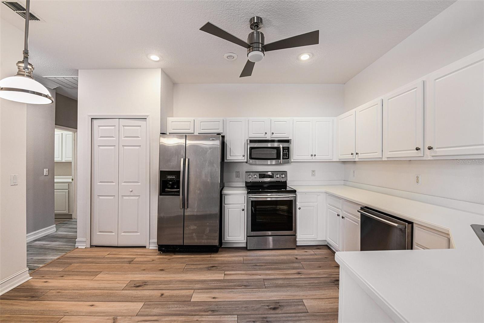 GROVES PH 01A - Residential