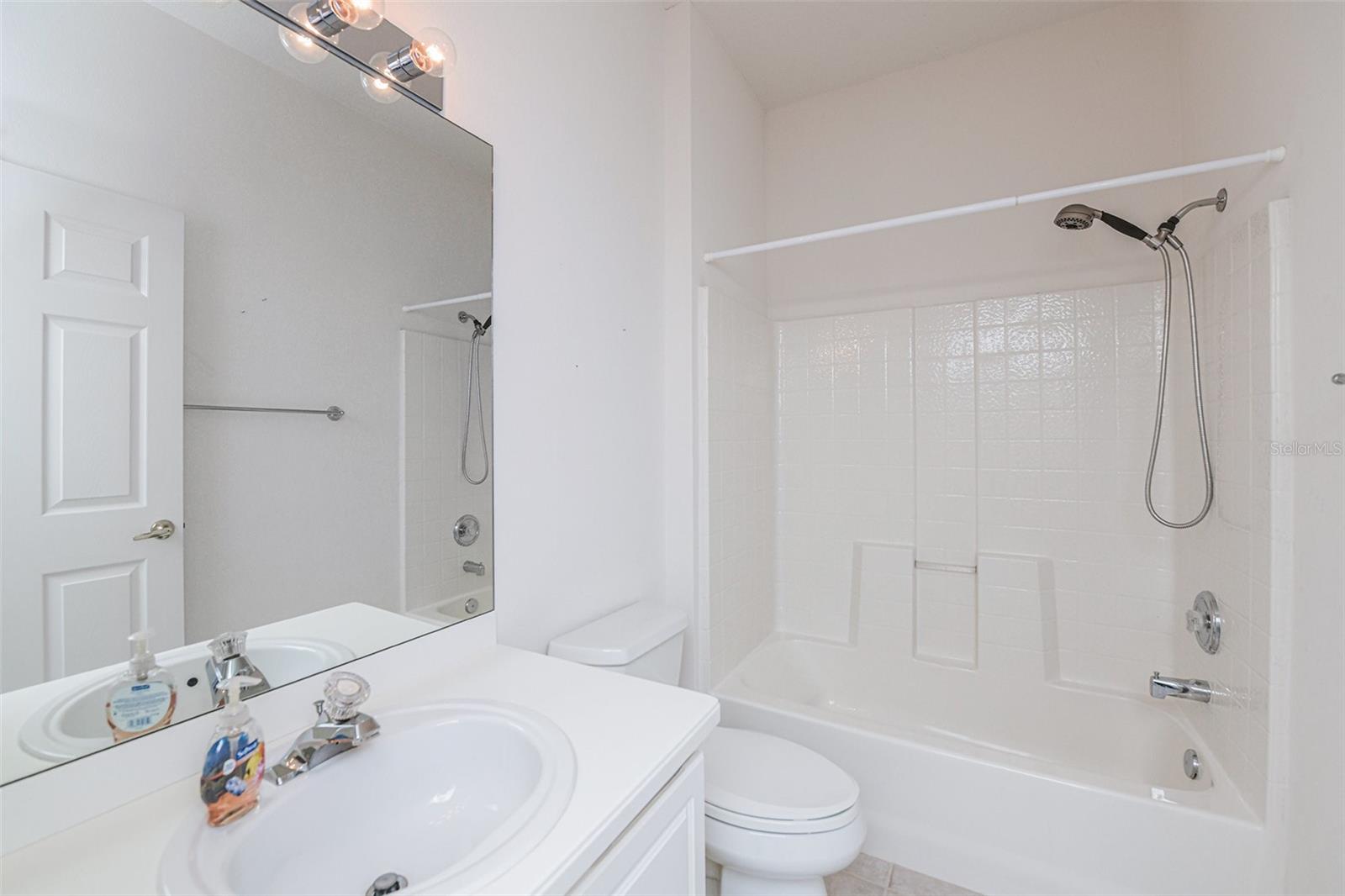 GROVES PH 01A - Residential