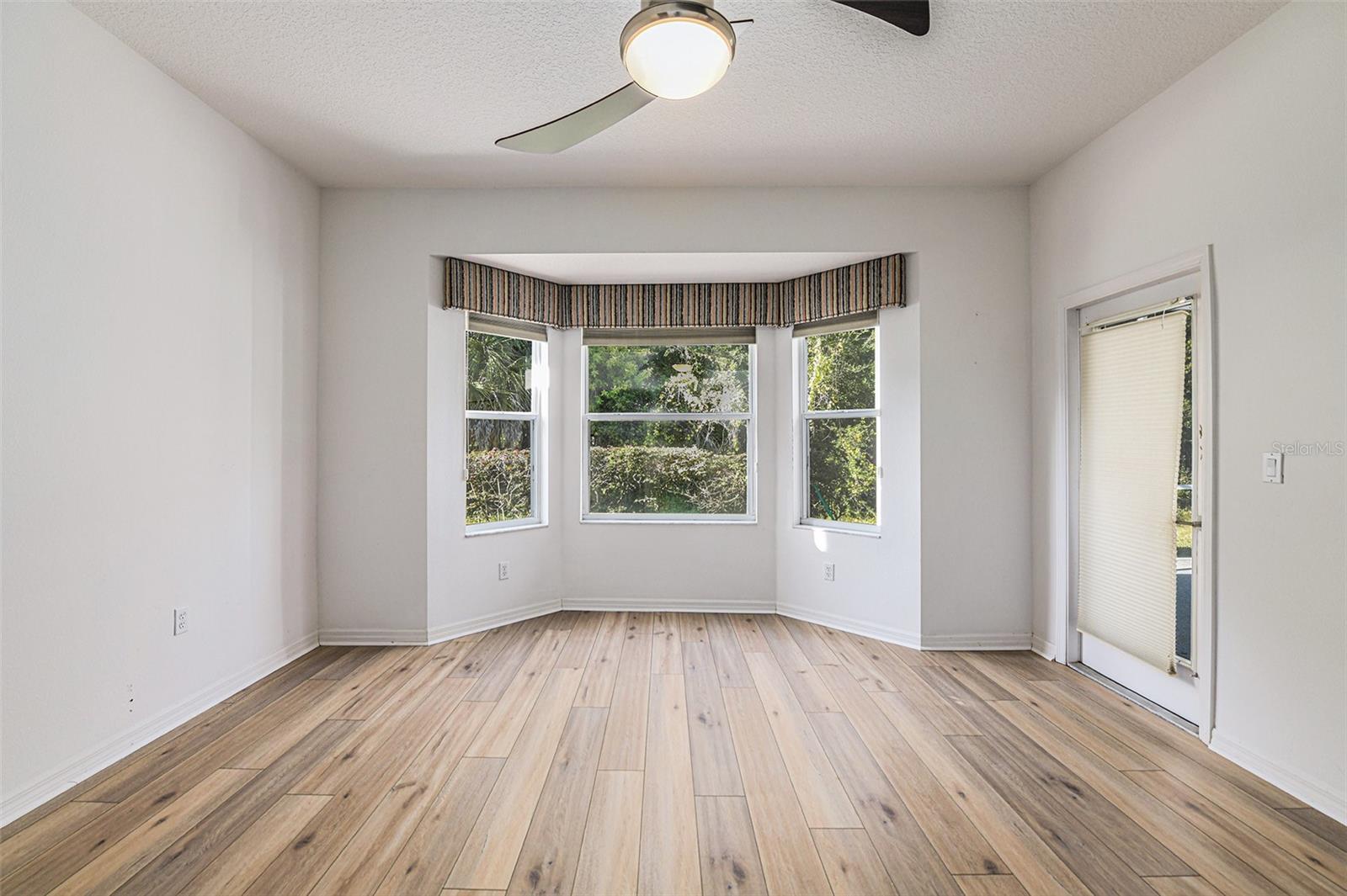 GROVES PH 01A - Residential