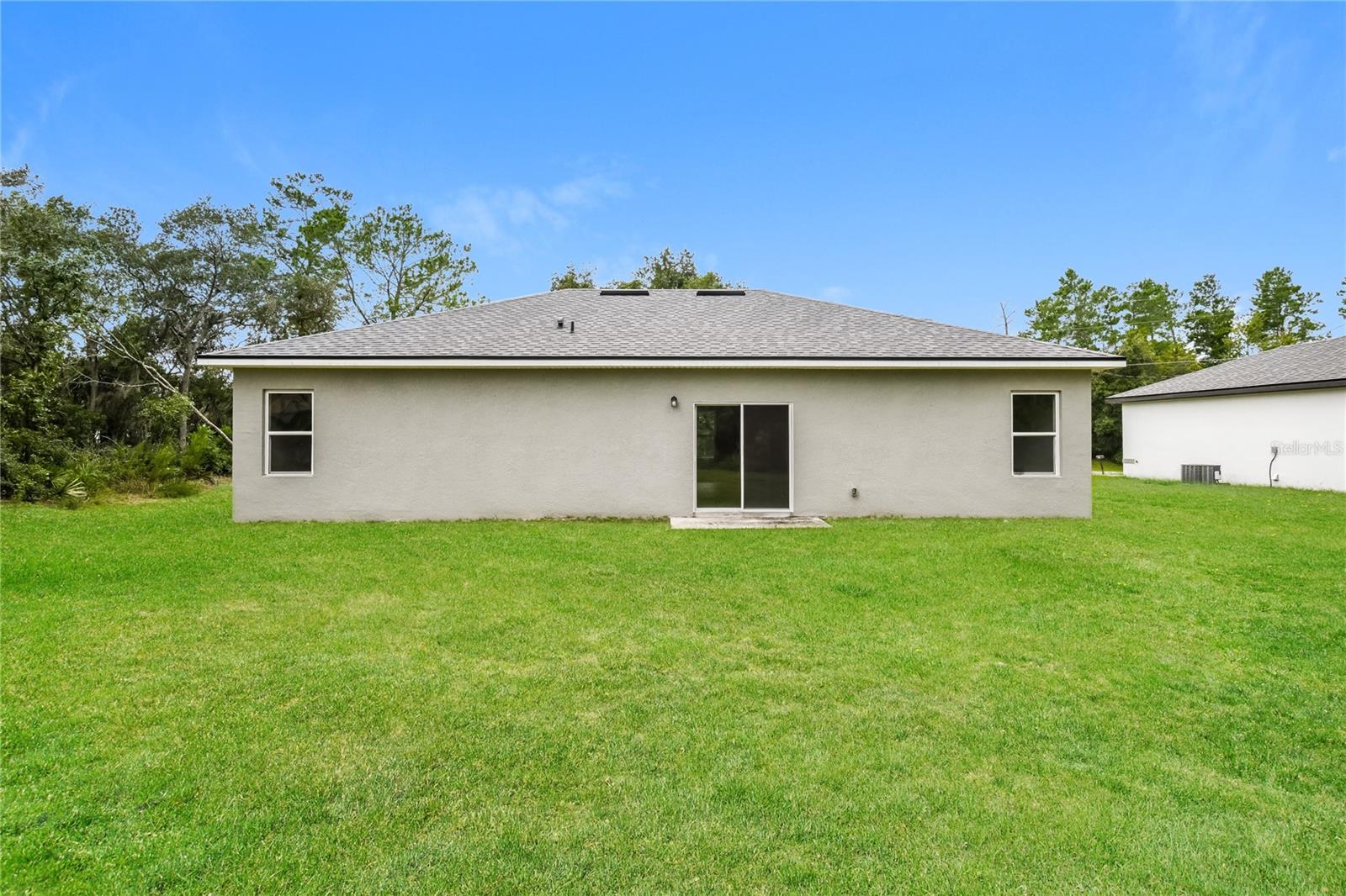 MARION OAKS UN 03 - Residential Lease