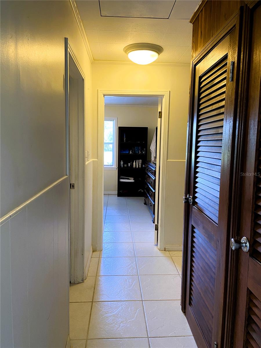 LAKE LIZZIE ESTATES - Residential Lease