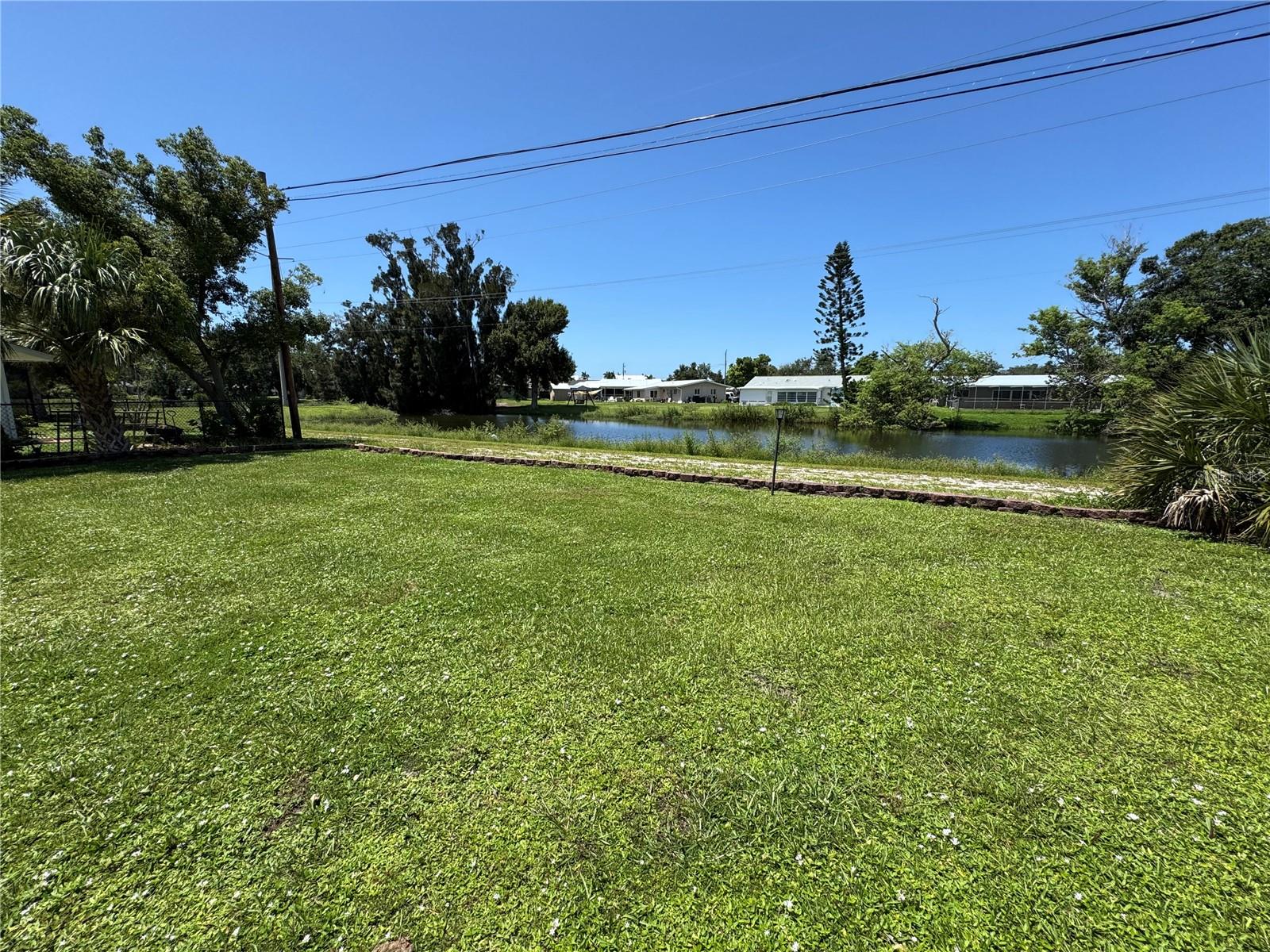 VENICE GARDENS - Residential Lease