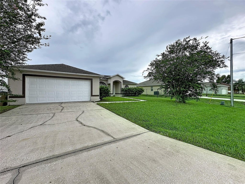 Photo of 110 Appian Way, Kissimmee, FL 34758 (MLS # S5156468)