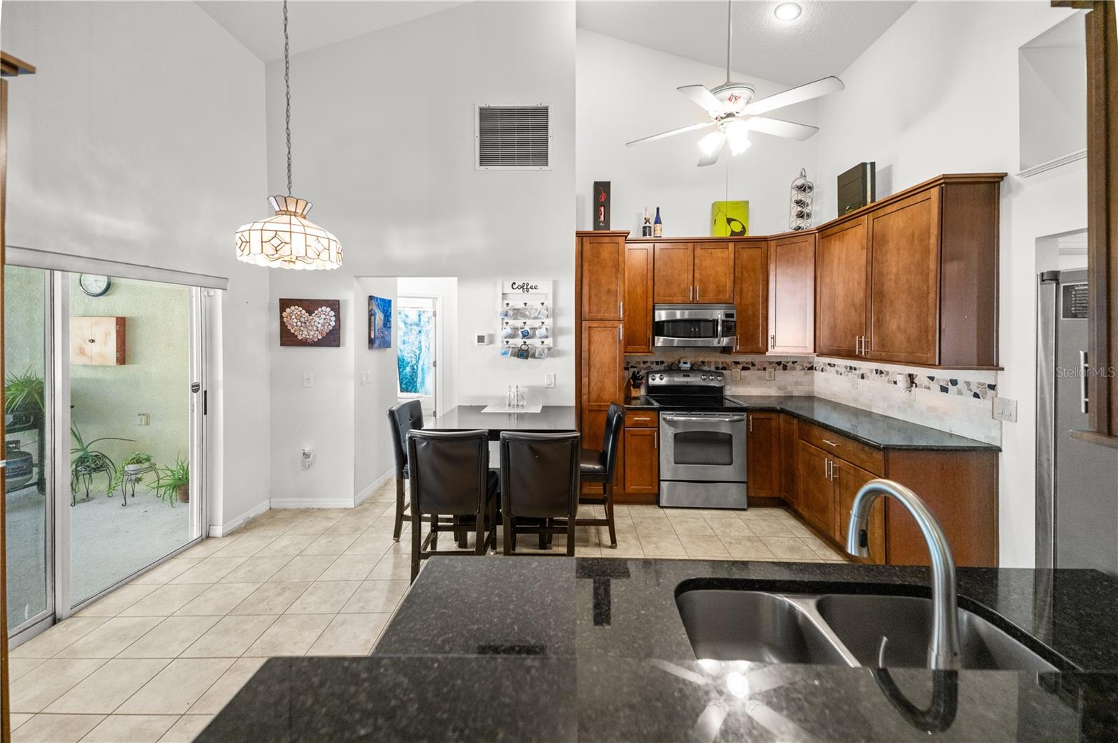 WOODS AT KINGS CREST THE PH 1 - Residential