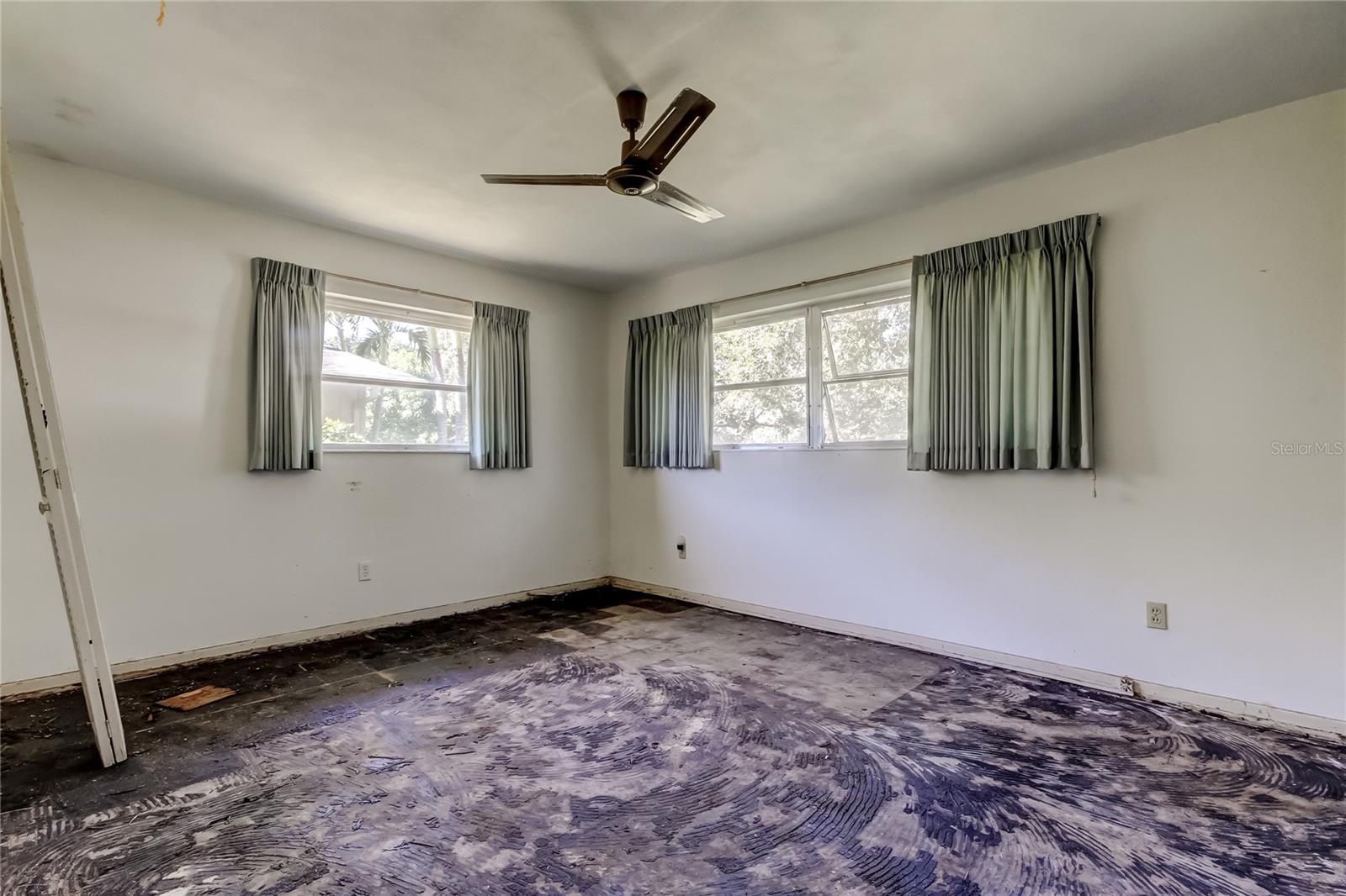 MARGARET MANOR 2ND ADD - Residential