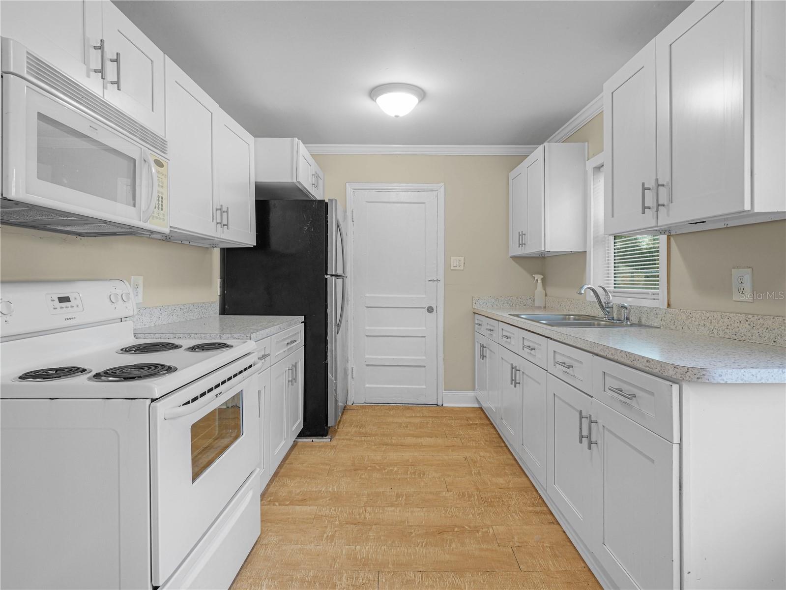 INWOOD - Residential