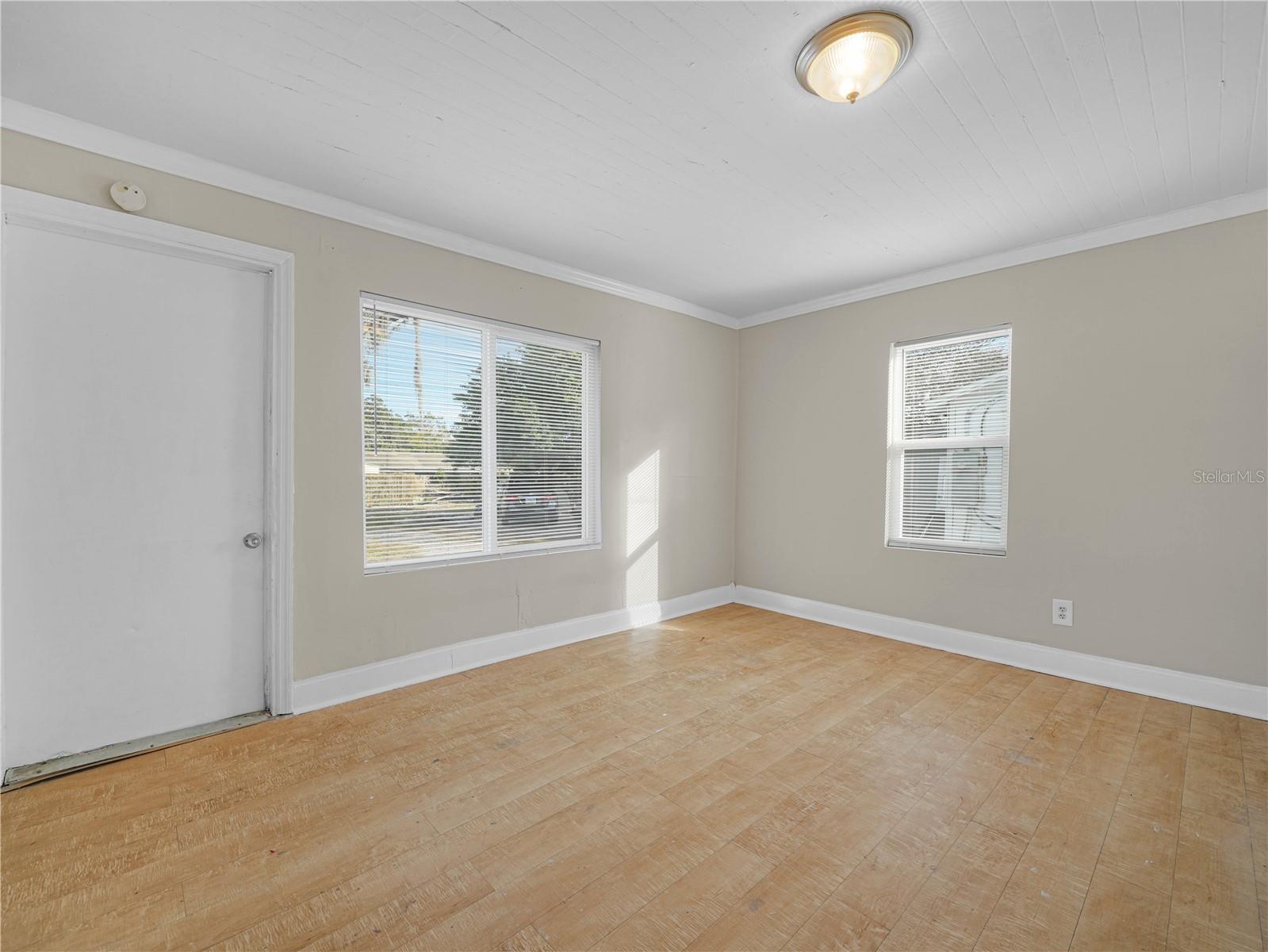 INWOOD - Residential