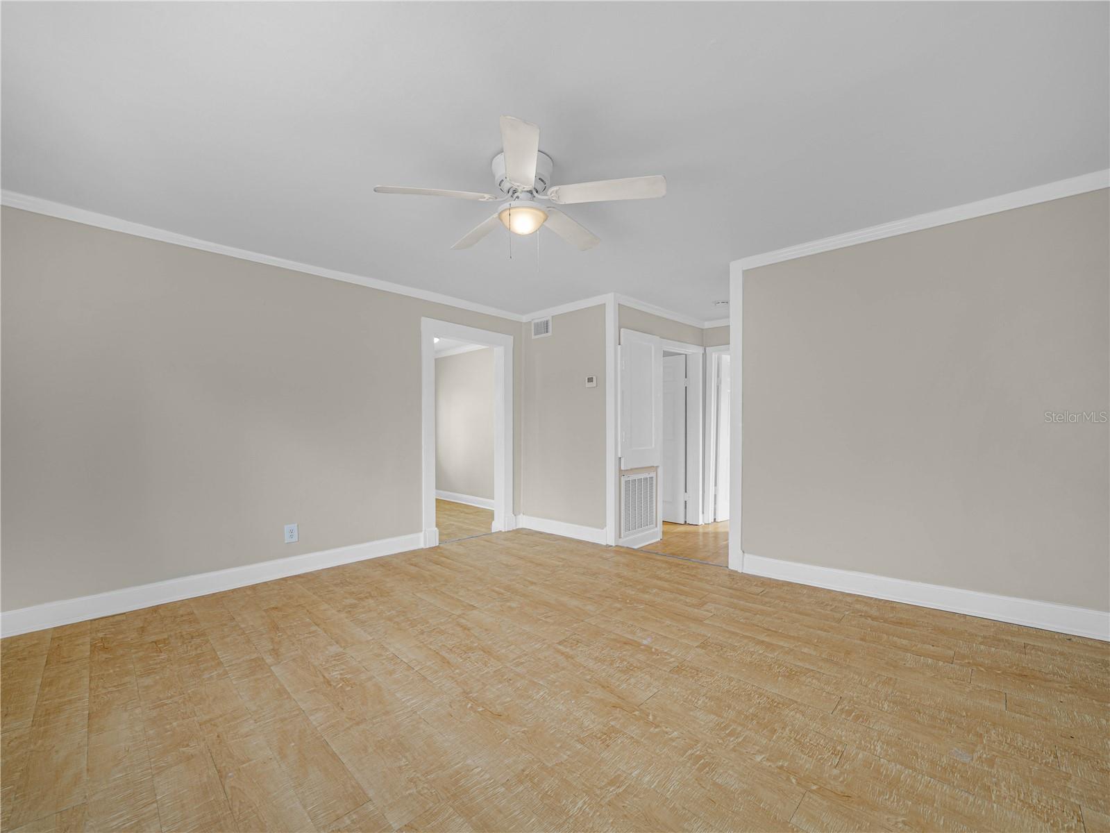 INWOOD - Residential