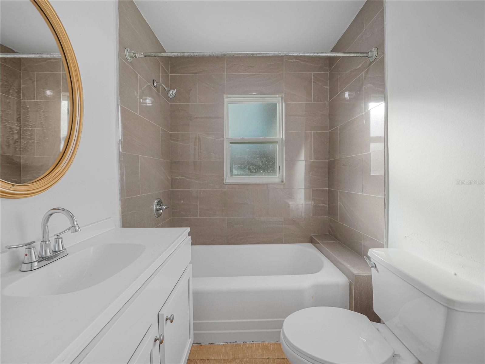 INWOOD - Residential