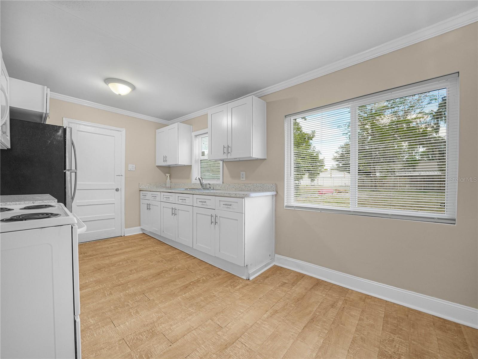 INWOOD - Residential