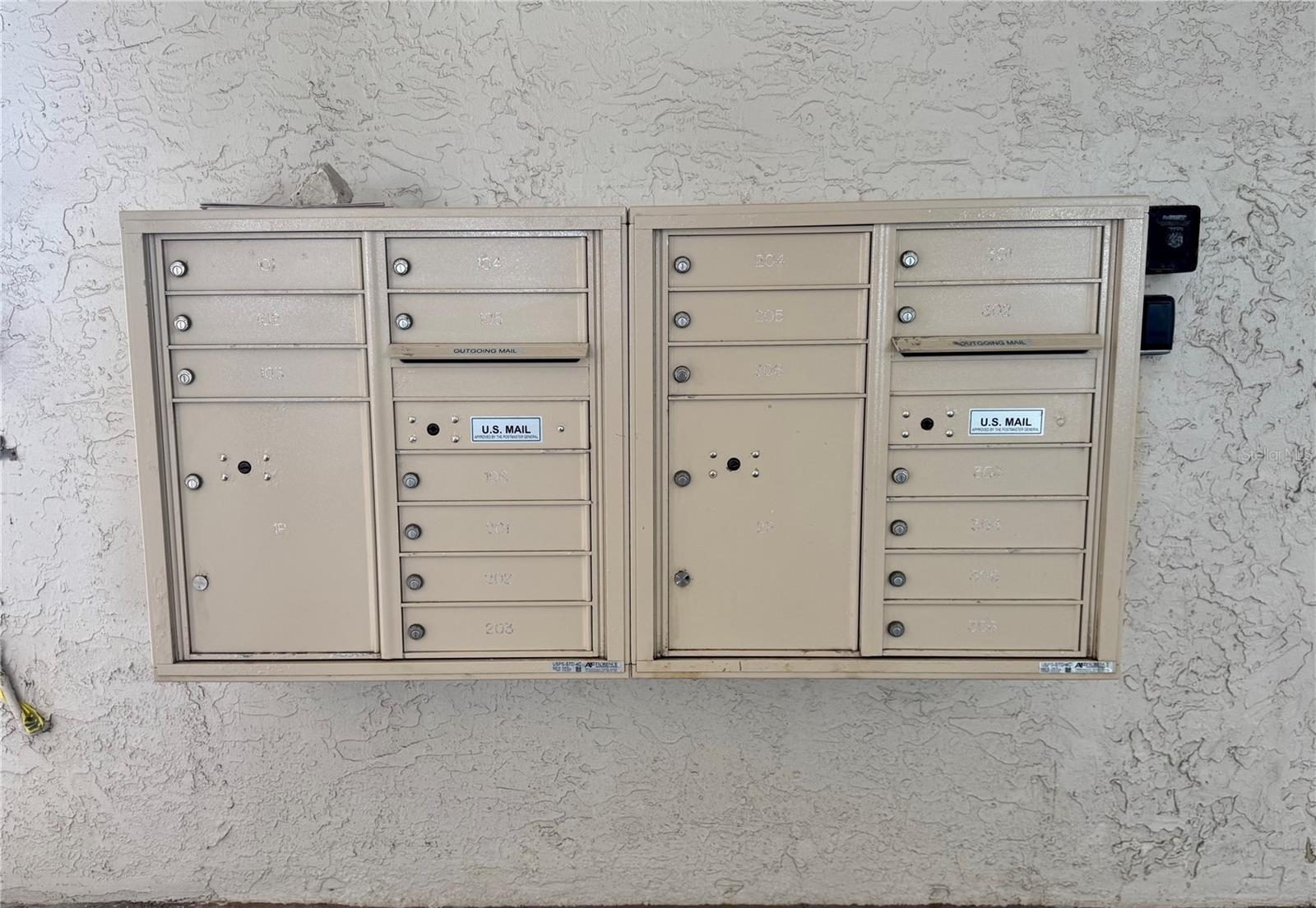 REDINGTON PLACE CONDO - Residential